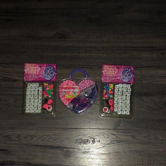 BRAND NEW | Key chain, bracelet and necklace lacing! - Picture 4 of 4